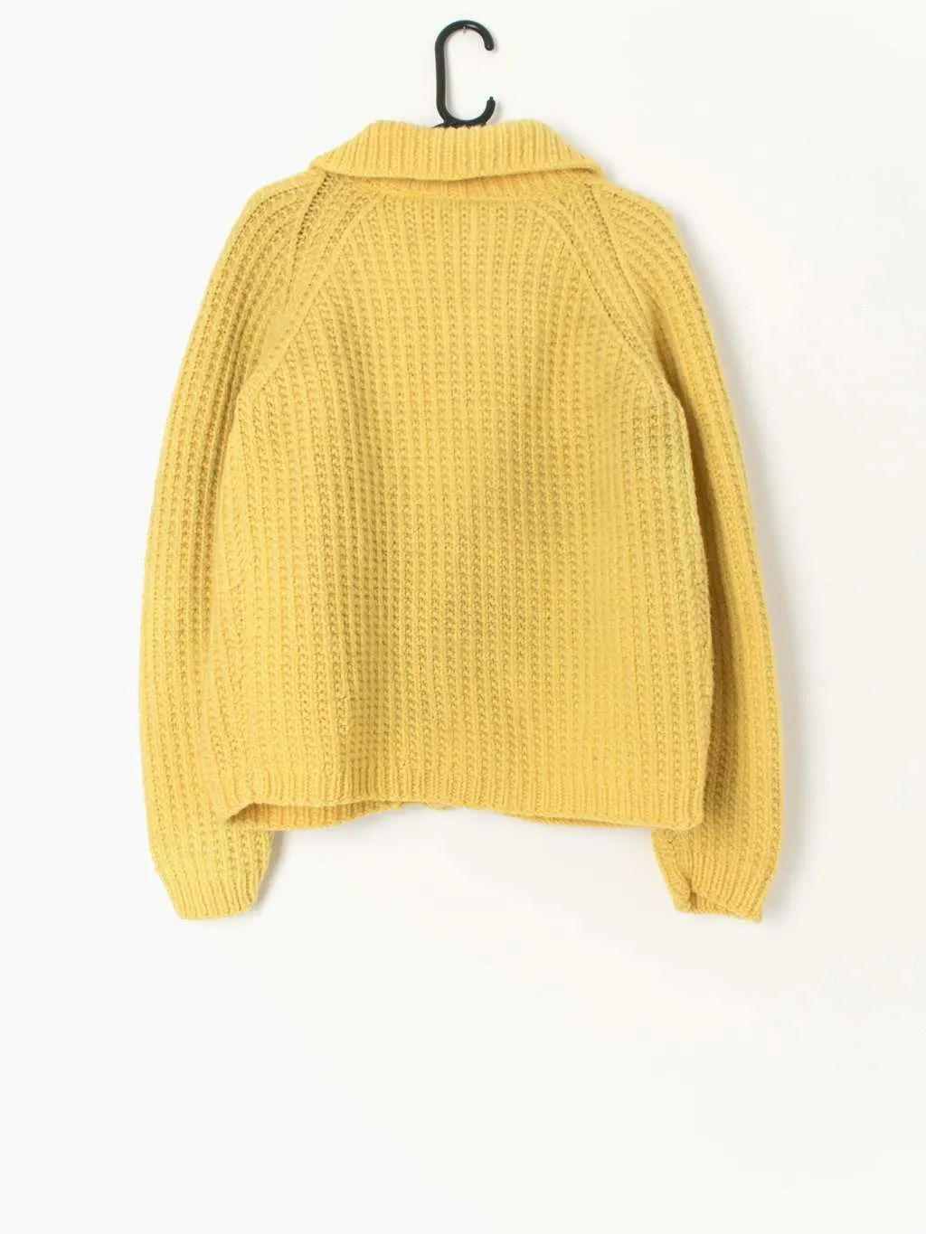 50s hand knitted cardigan in yellow chunky knit wool – Small / Medium