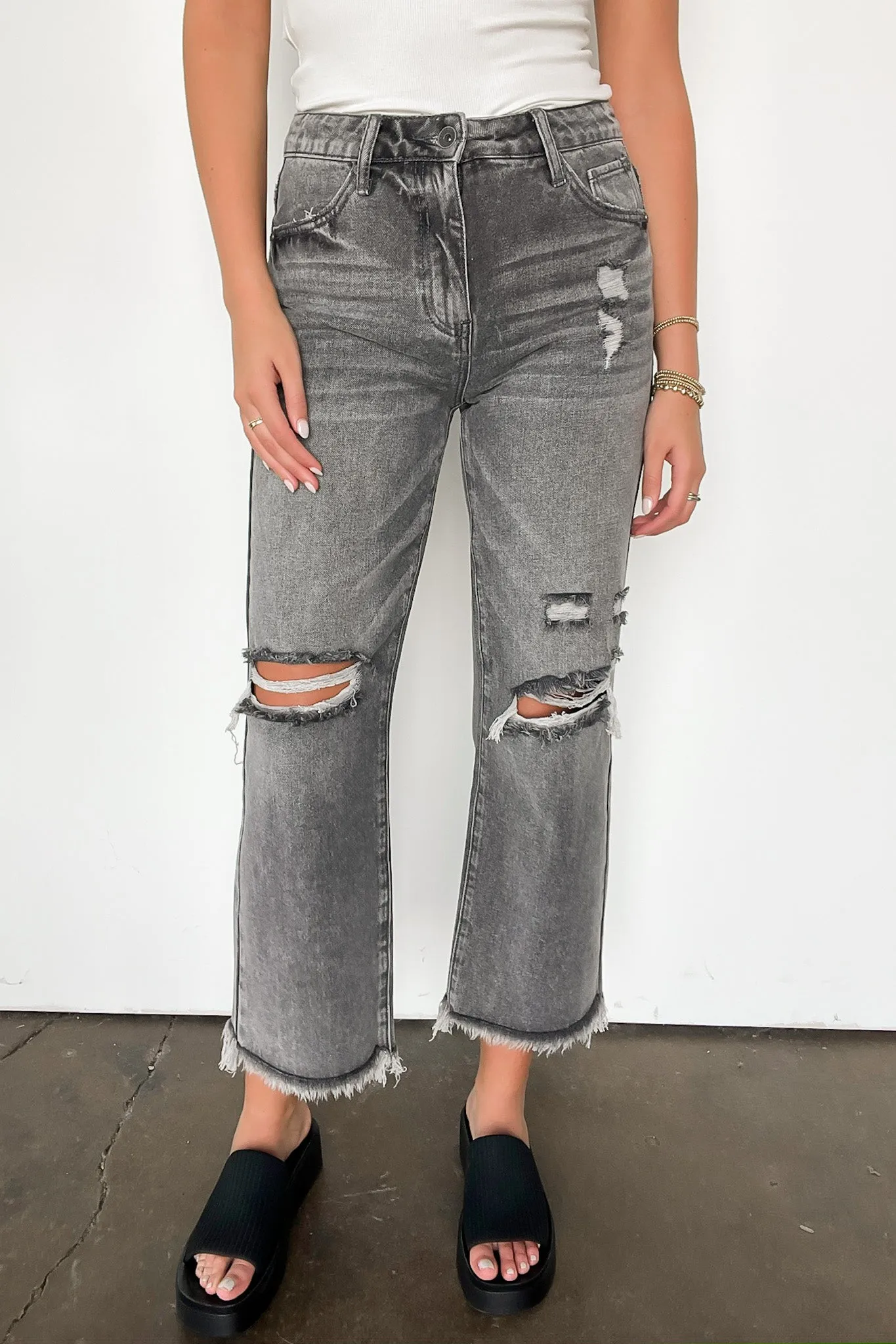 Baylee High Rise Distressed Mom Jeans