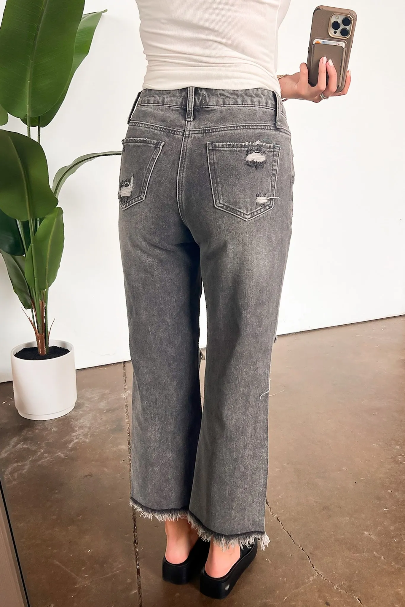 Baylee High Rise Distressed Mom Jeans