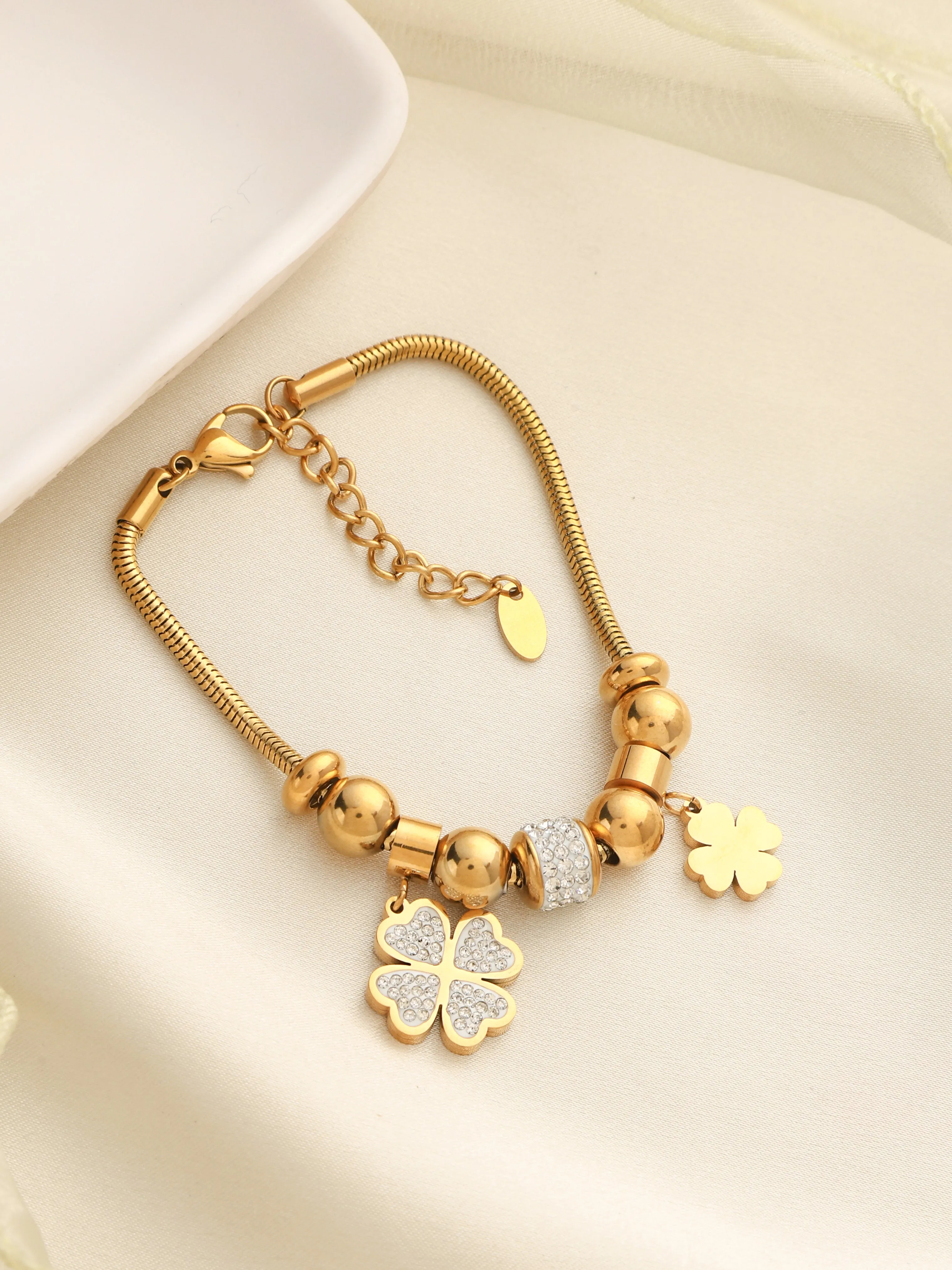 Charloette Clover Charms Bracelet