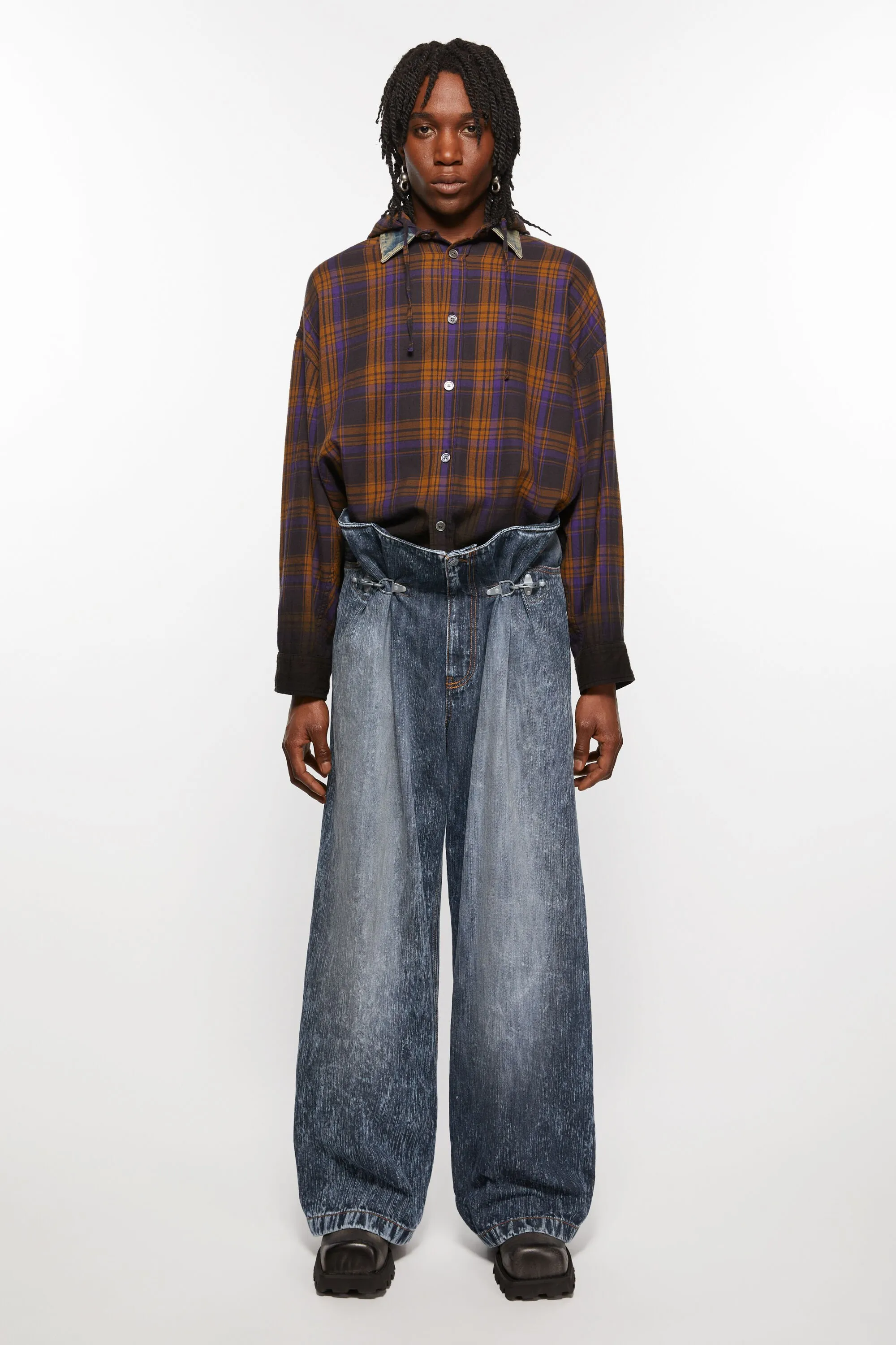 Denim trousers