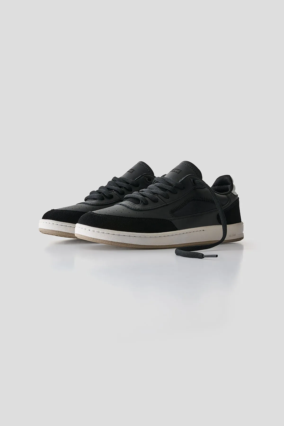 Holand - Black/Off White - Skate Shoes