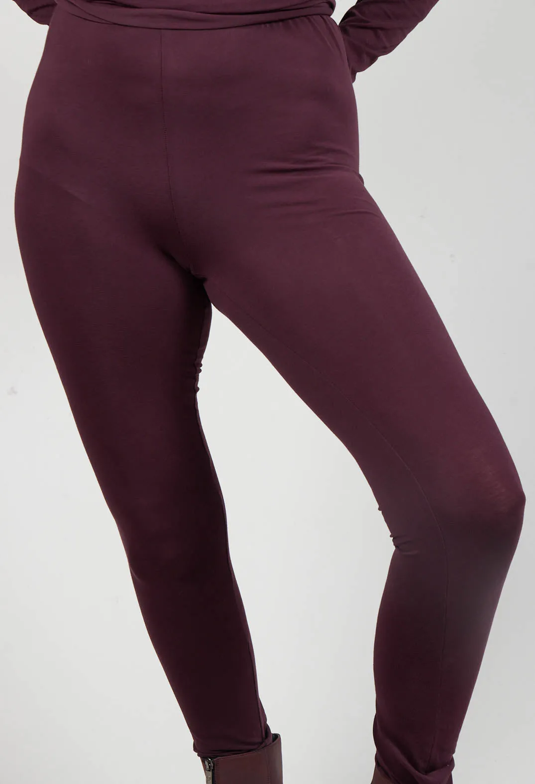 Jersey Leggings in Ruby