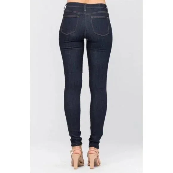 Judy Blue Dark Wash Skinny Jeans