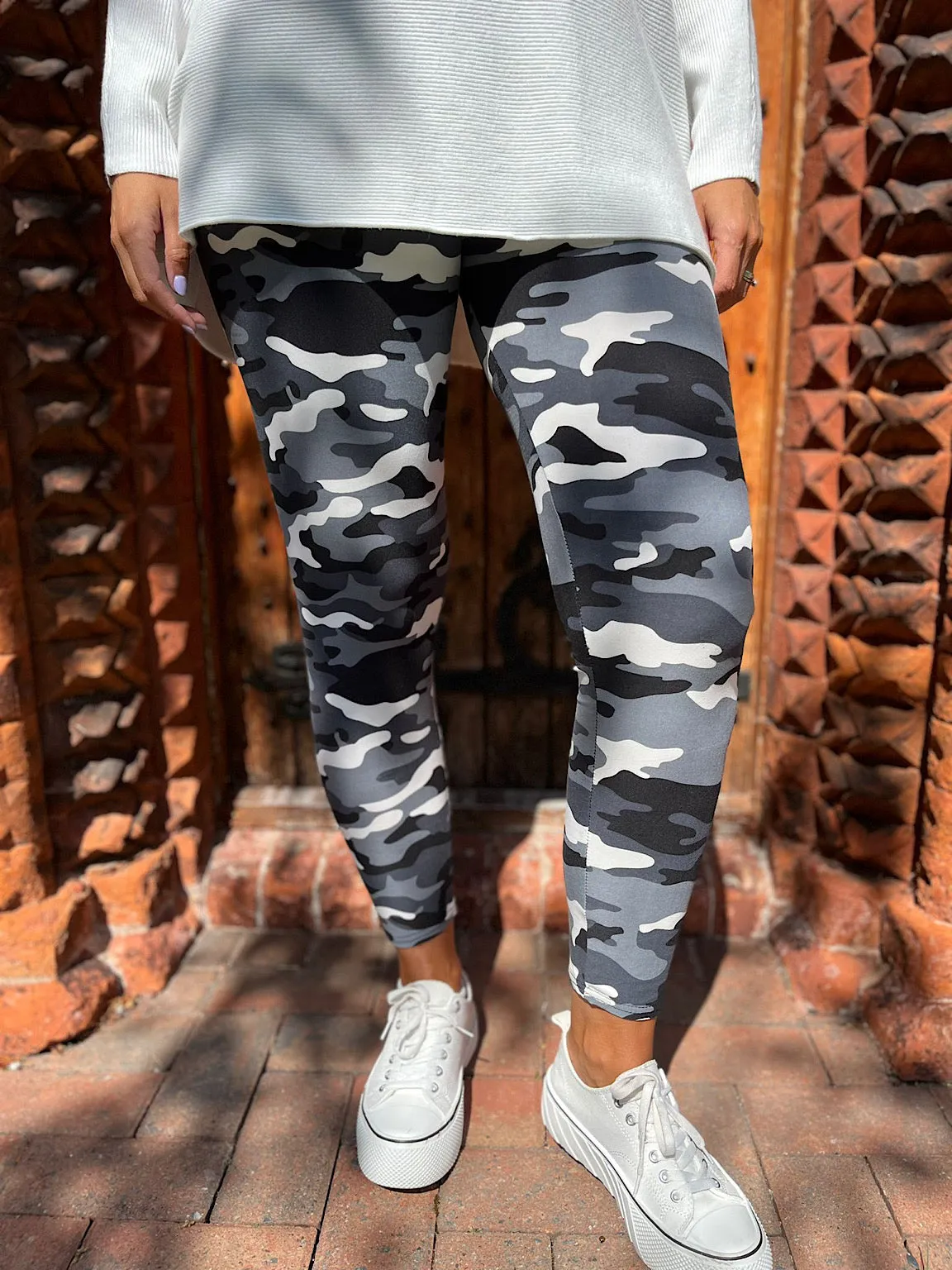 Monochrome Camo Print Leggings