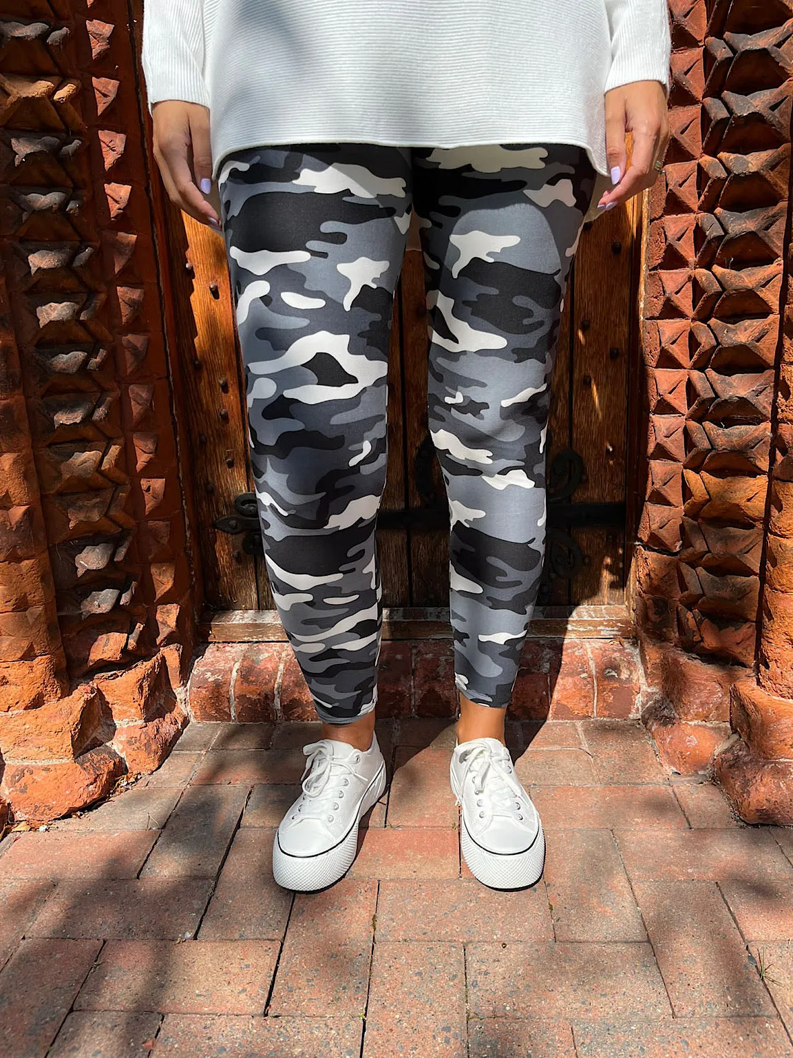 Monochrome Camo Print Leggings