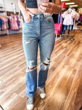 Pressley Super High Rise Distress Dad Jeans!