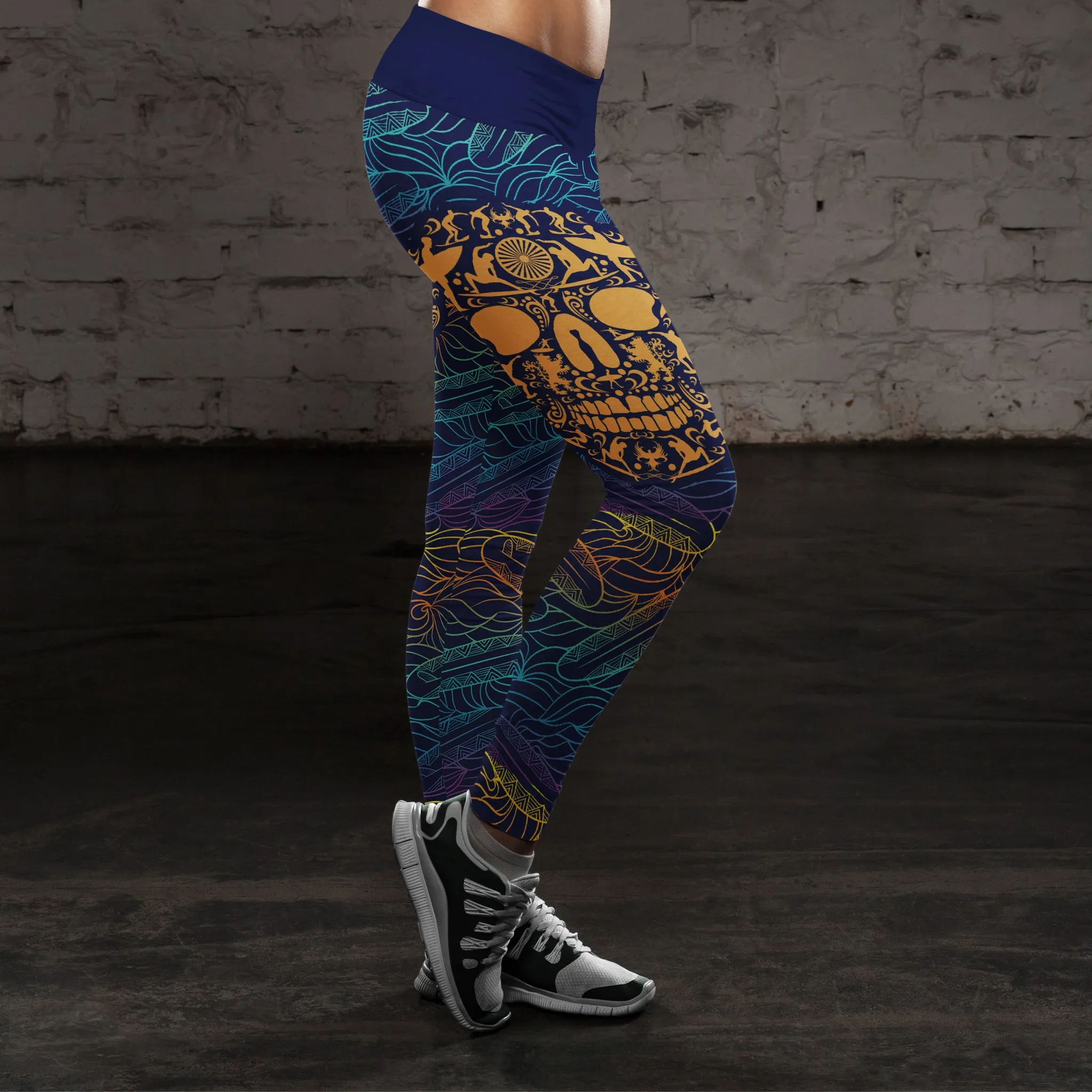 Surfing Leggings Ornamental Skull