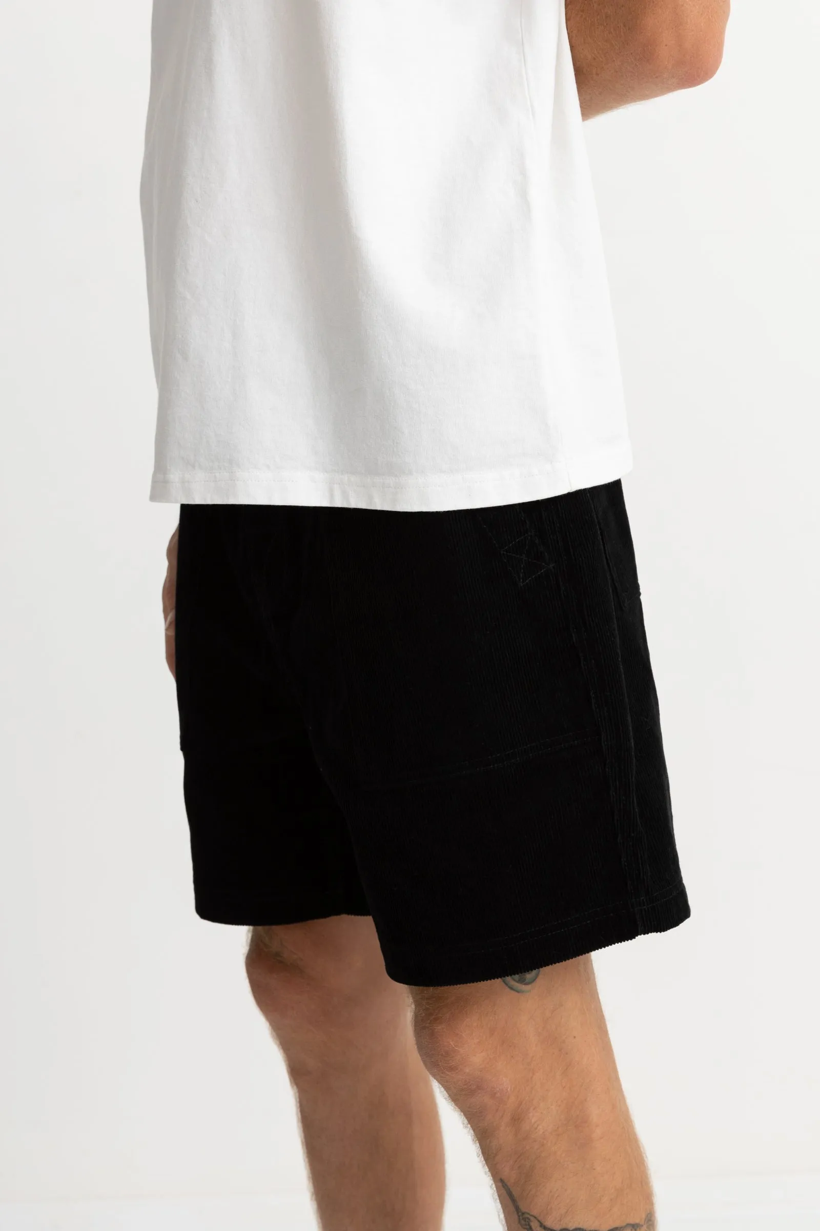 Worn Path Cord Short Black